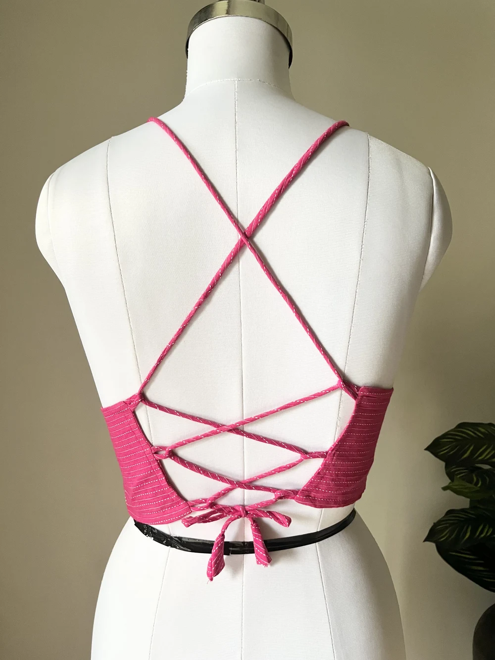 Pink criss-cross top  thumbnail view 2