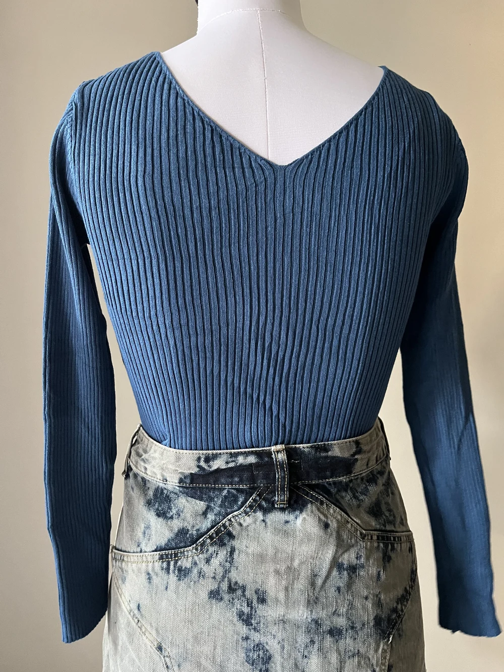 Teal v-neck top  thumbnail view 3