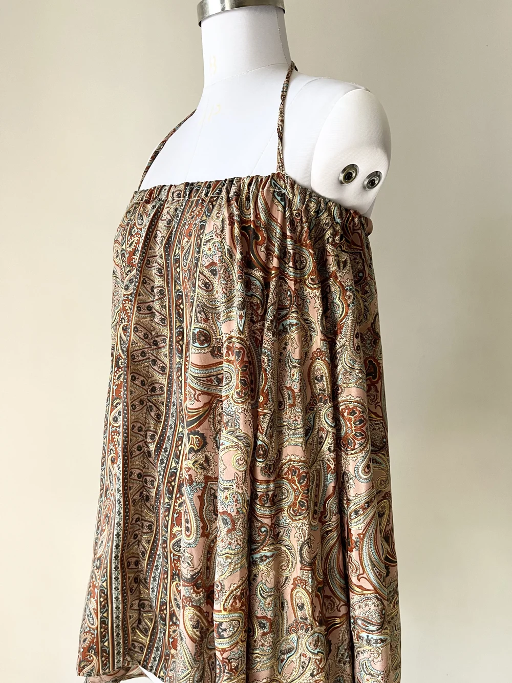 Pailey print halter neck kurti  thumbnail view 4