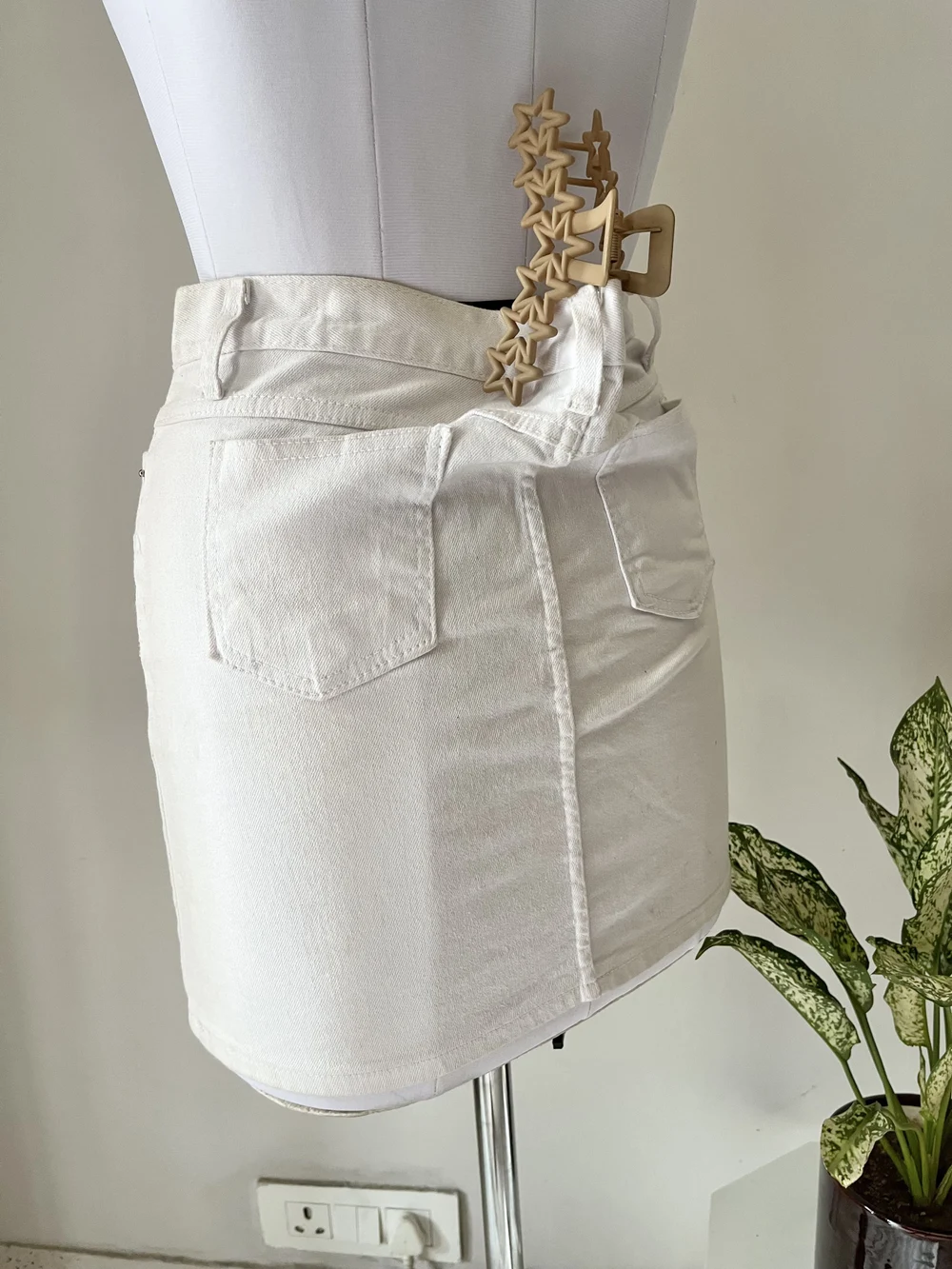 White denim skirt  thumbnail view 3
