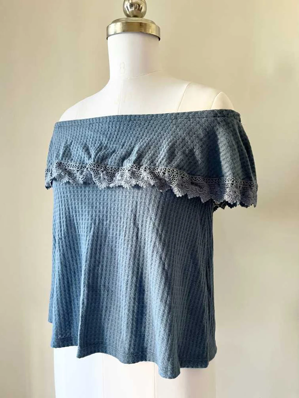 Blue off-shoulder lace top  thumbnail view 3