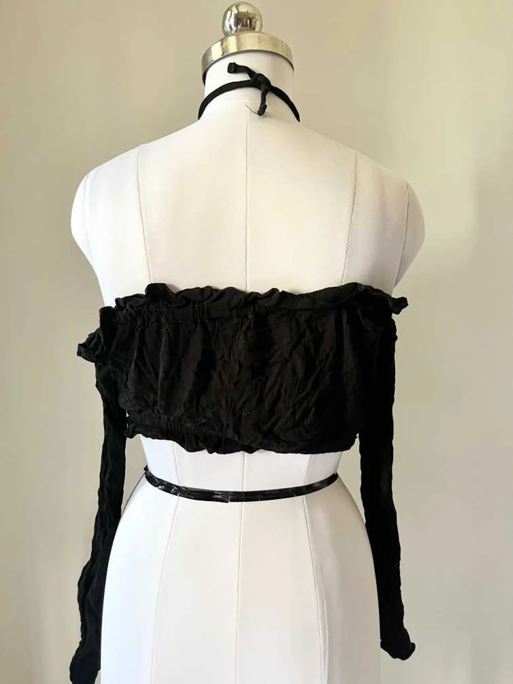 Black off shoulder top  thumbnail view 4