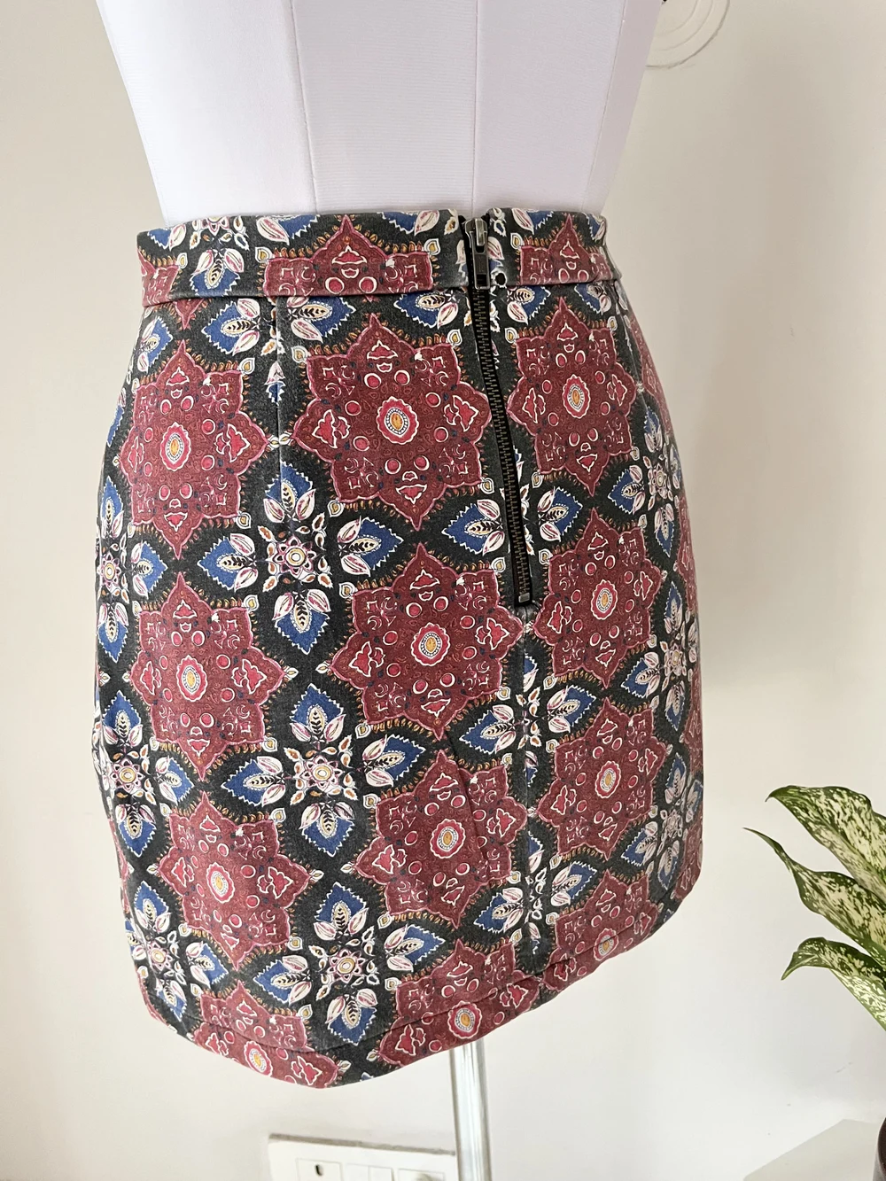 Printed skirt thumbnail view 2