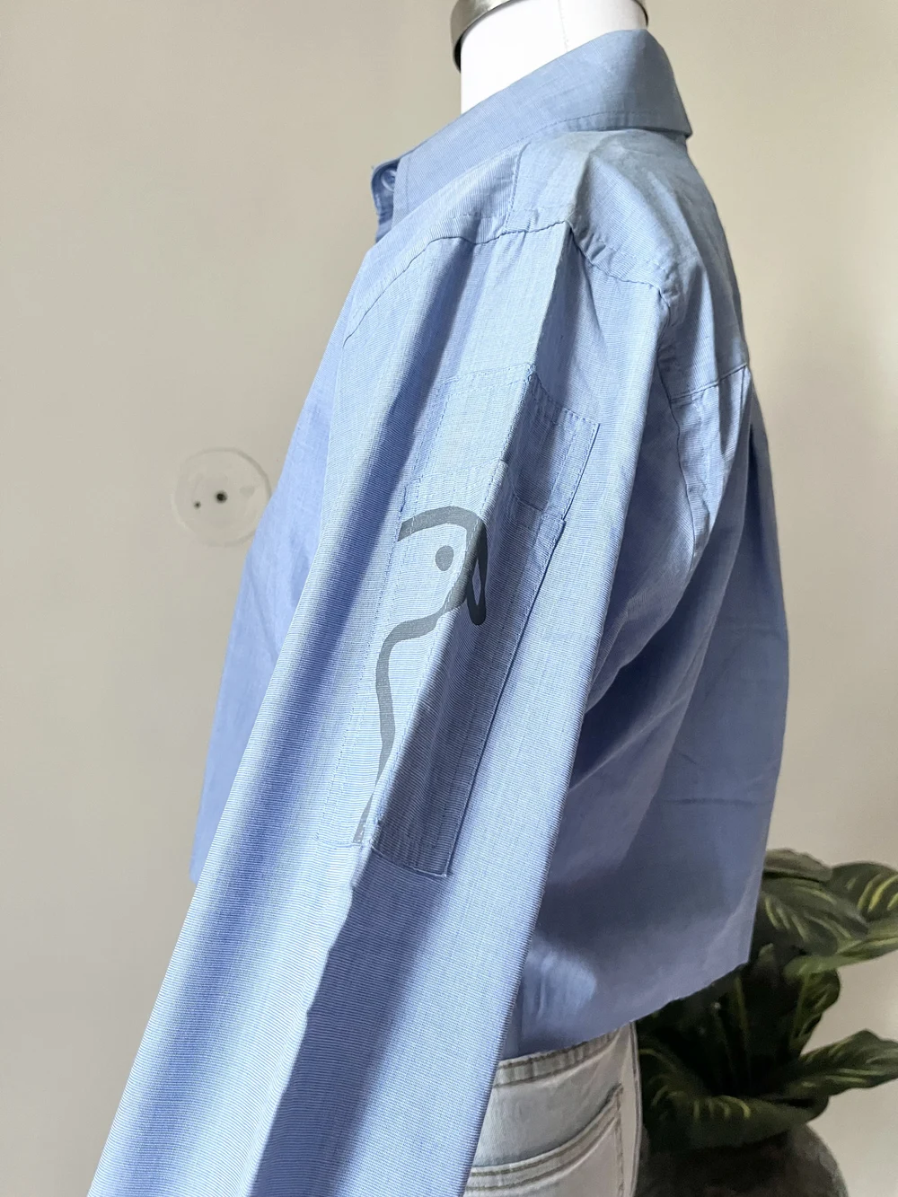 Blue crop shirt thumbnail view 4