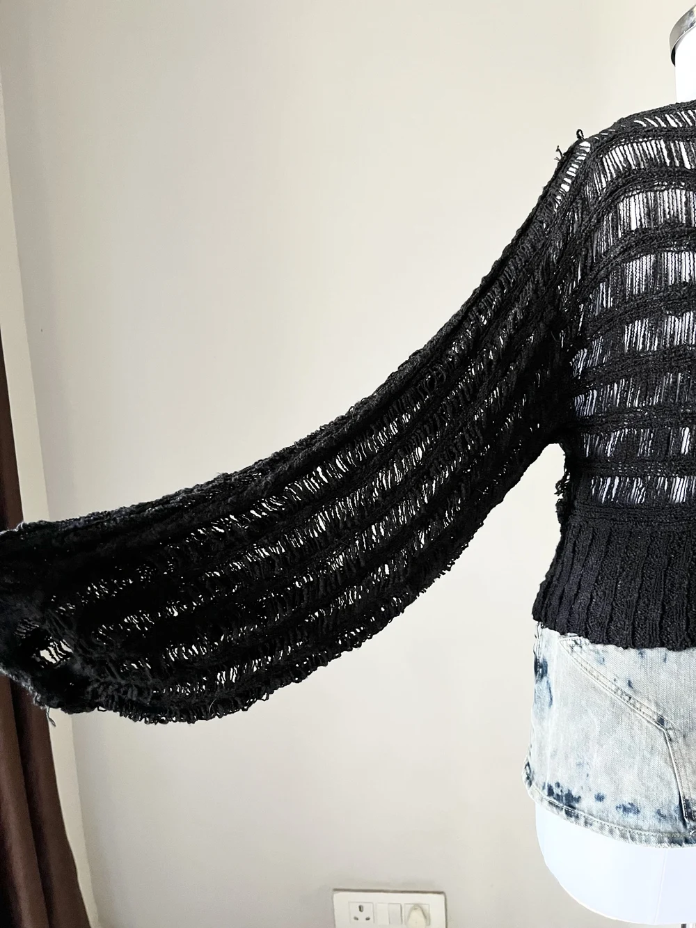 Black crochet top thumbnail view 5