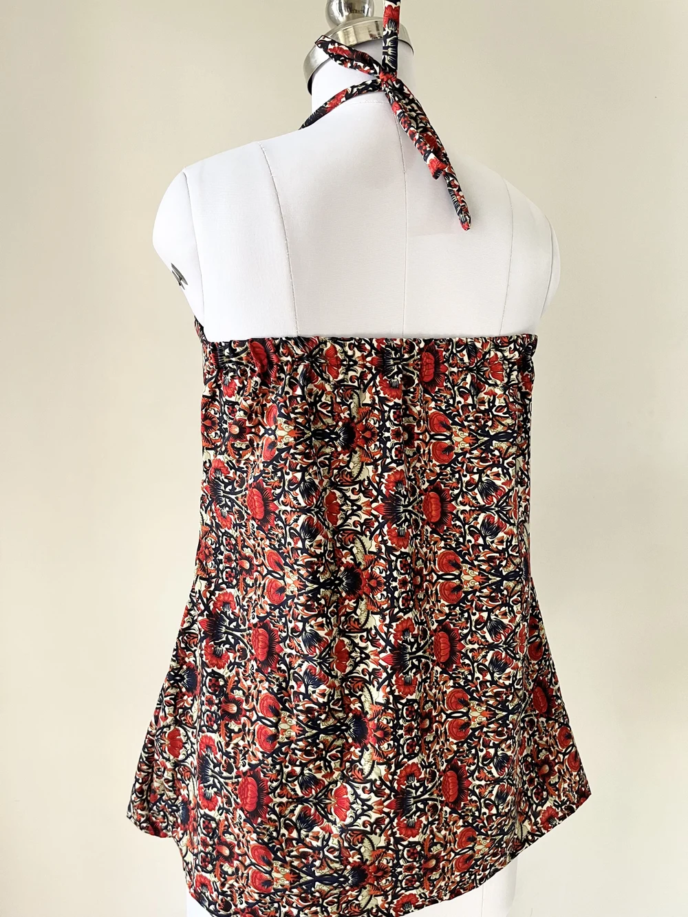Floral halterneck short kurti thumbnail view 3