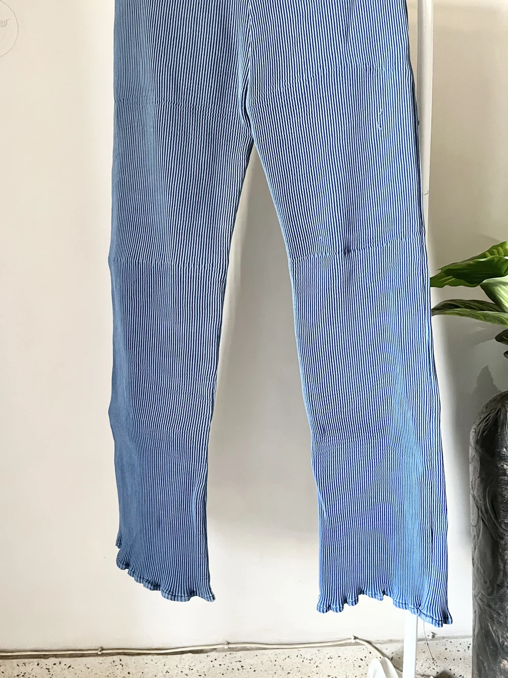 Pleated denim pants thumbnail view 6