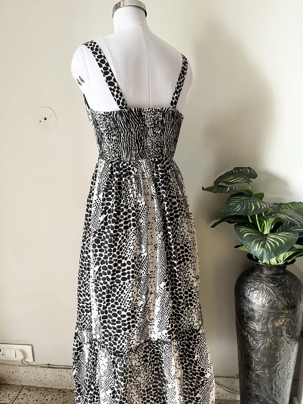 Black maxi dress  thumbnail view 3