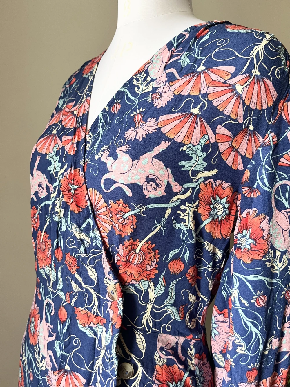 Floral wrap dress  thumbnail view 6