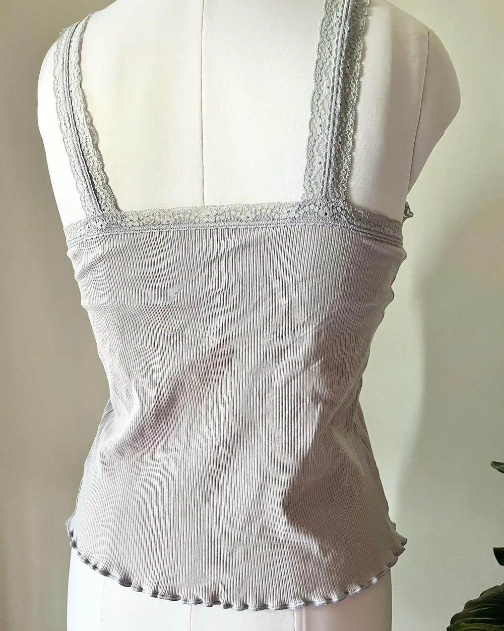 Lilac padded top  thumbnail view 3