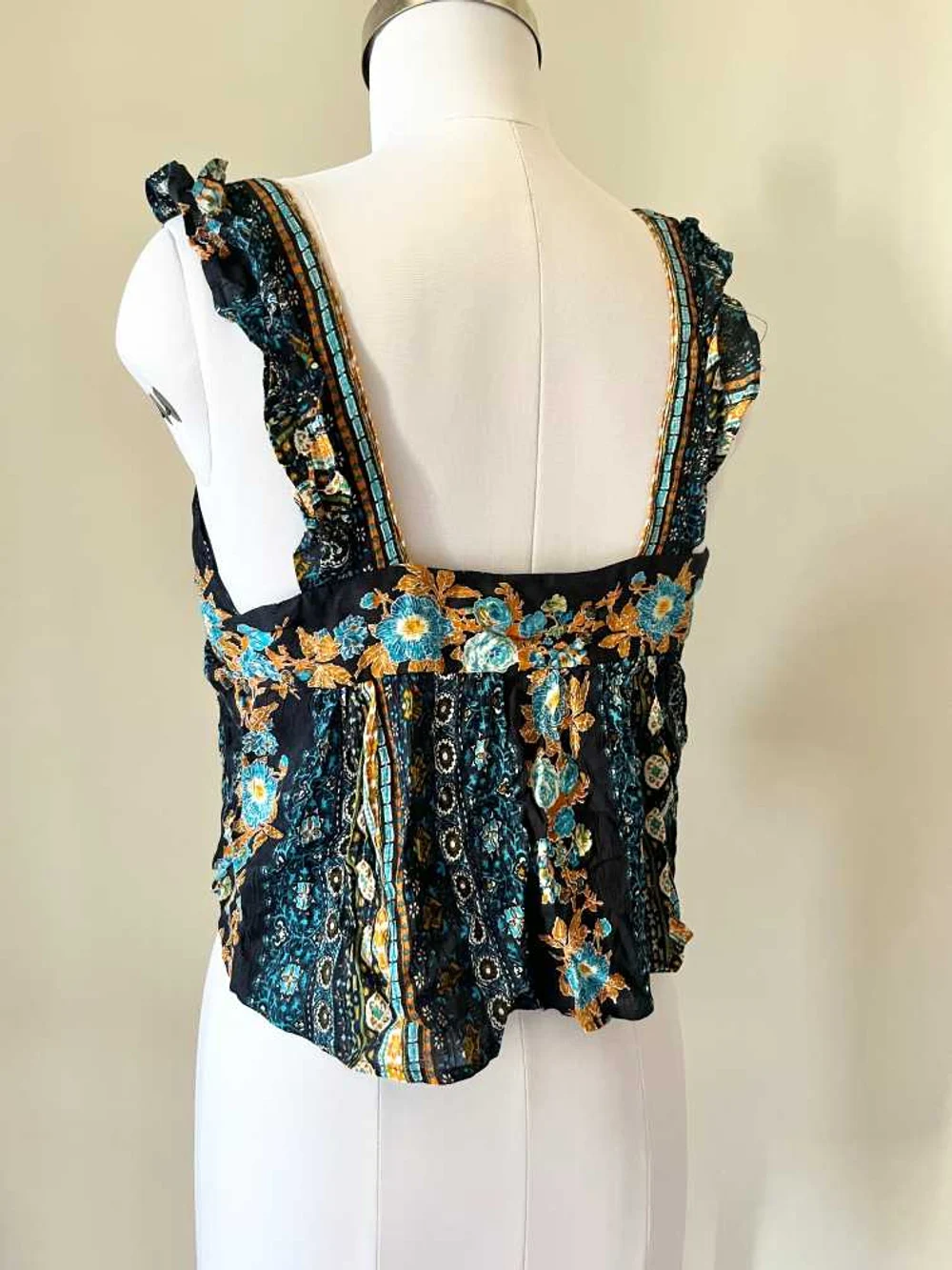 Paisley crop top thumbnail view 2